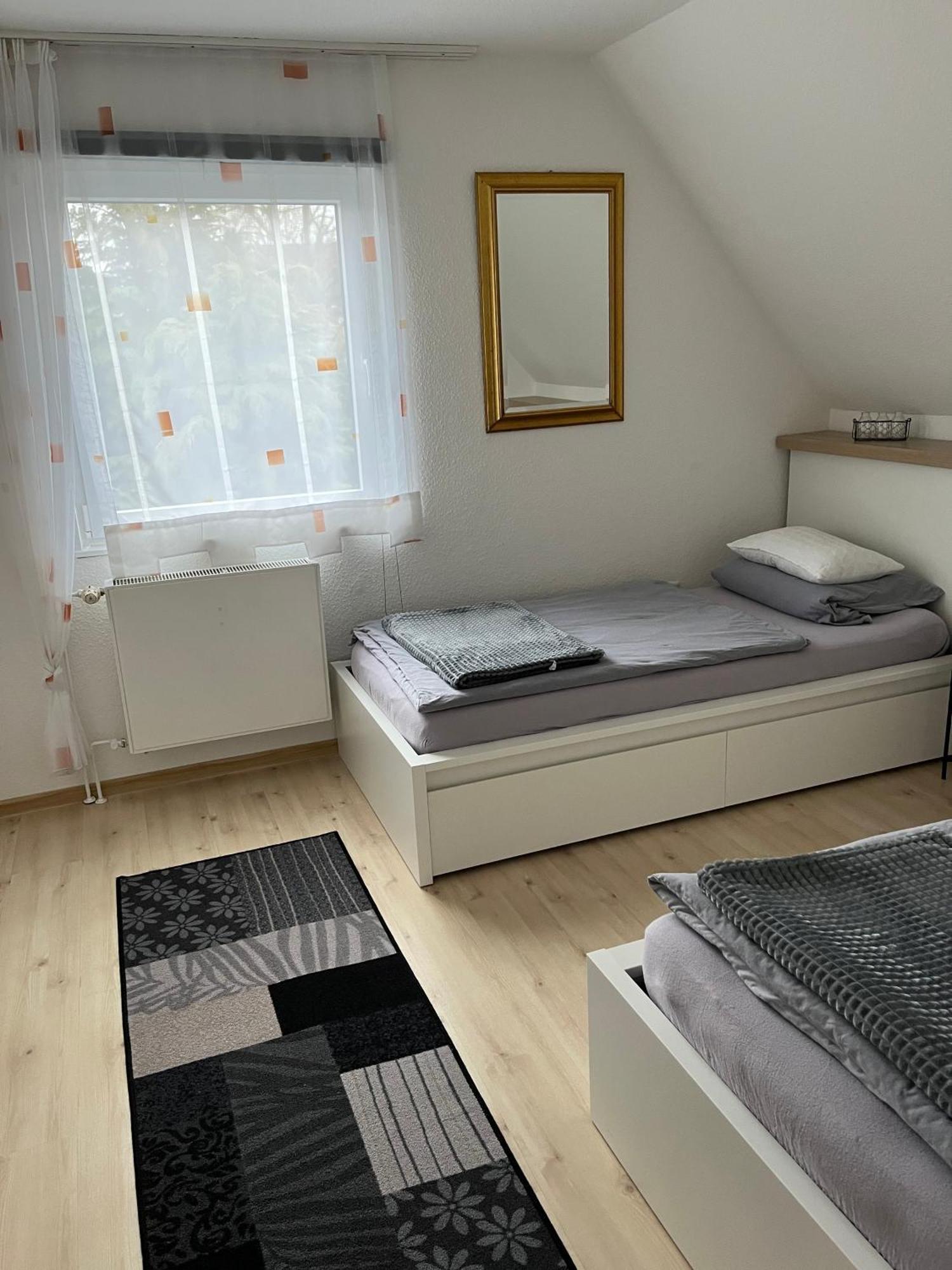 Wohnung Im 2 Familienhaus ดอร์ทมุนด์ ภายนอก รูปภาพ
