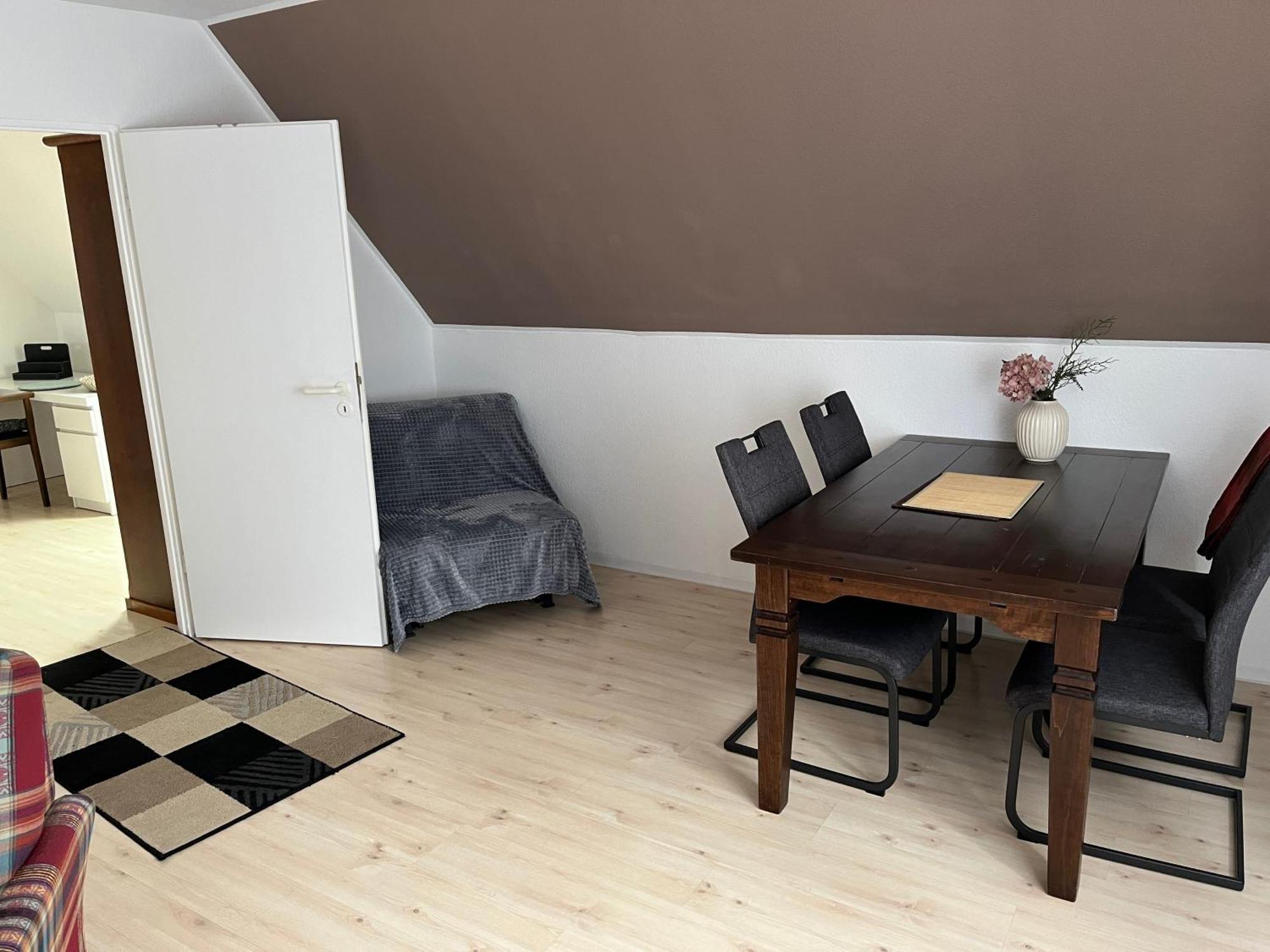 Wohnung Im 2 Familienhaus ดอร์ทมุนด์ ภายนอก รูปภาพ